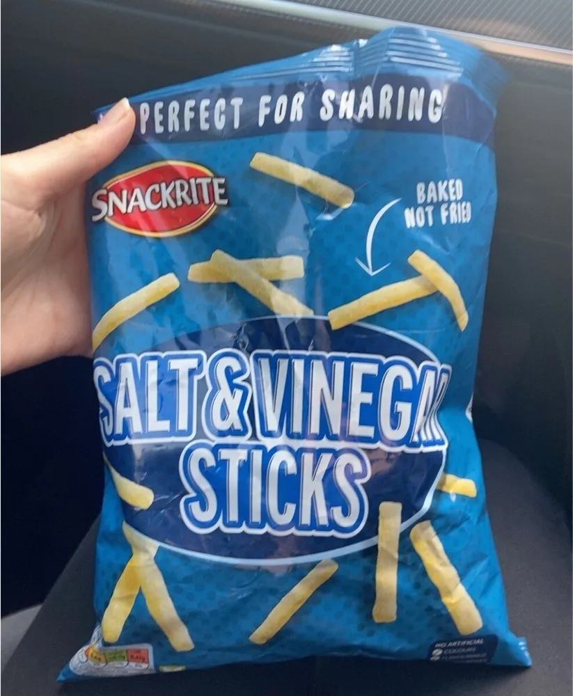 Salt and vinger sticks