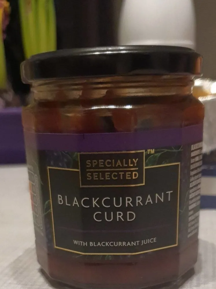 Blackcurrant curd