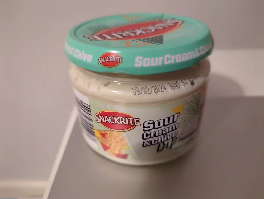 Sour cream and chive dip