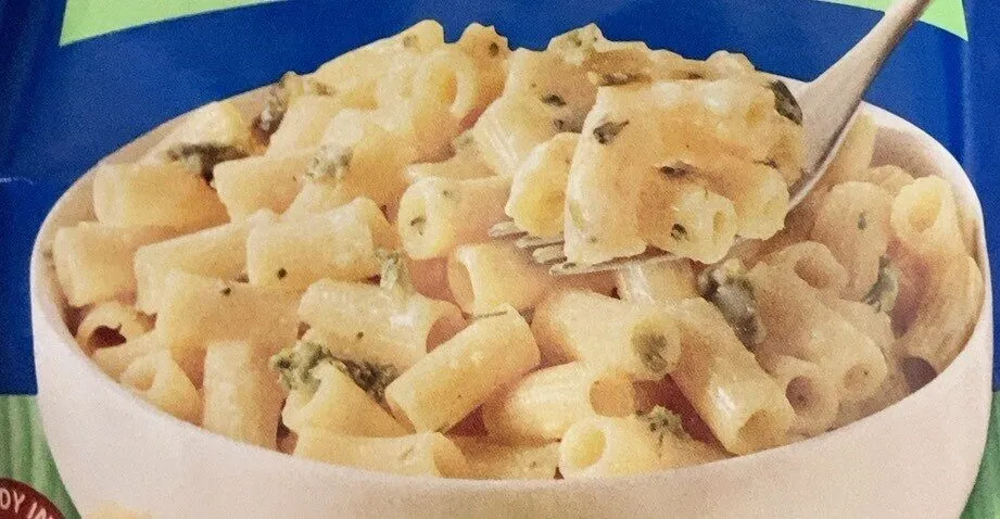 Pasta & Sauce - Cheese and Broccoli