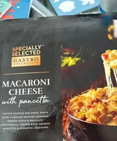 Macaroni cheese with pancetta