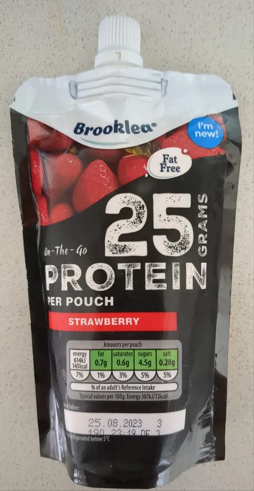 Strawberry protein yoghurt