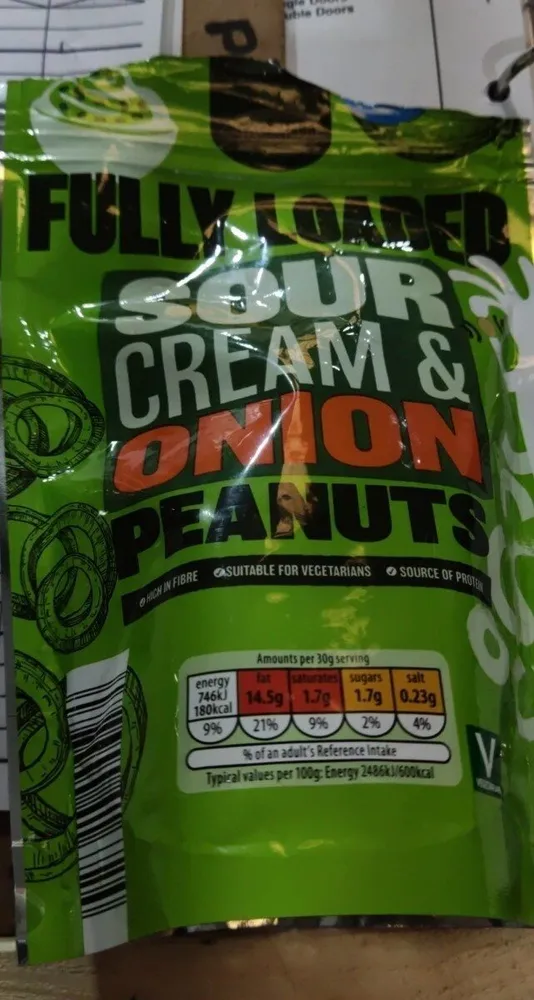 Sour cream and onion peanuts