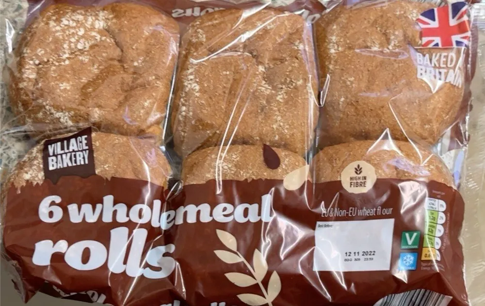Wholemeal rolls