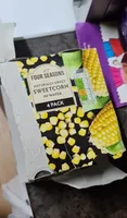 Naturally sweet sweetcorn in water