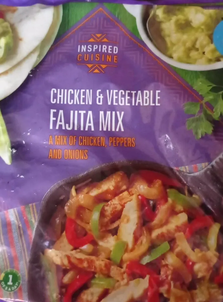 Chicken and vegetable fajita mix
