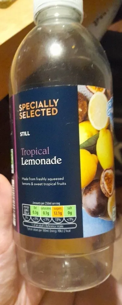 Tropical lemonade