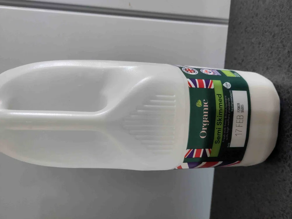 Organic Semi Skimmed Milk