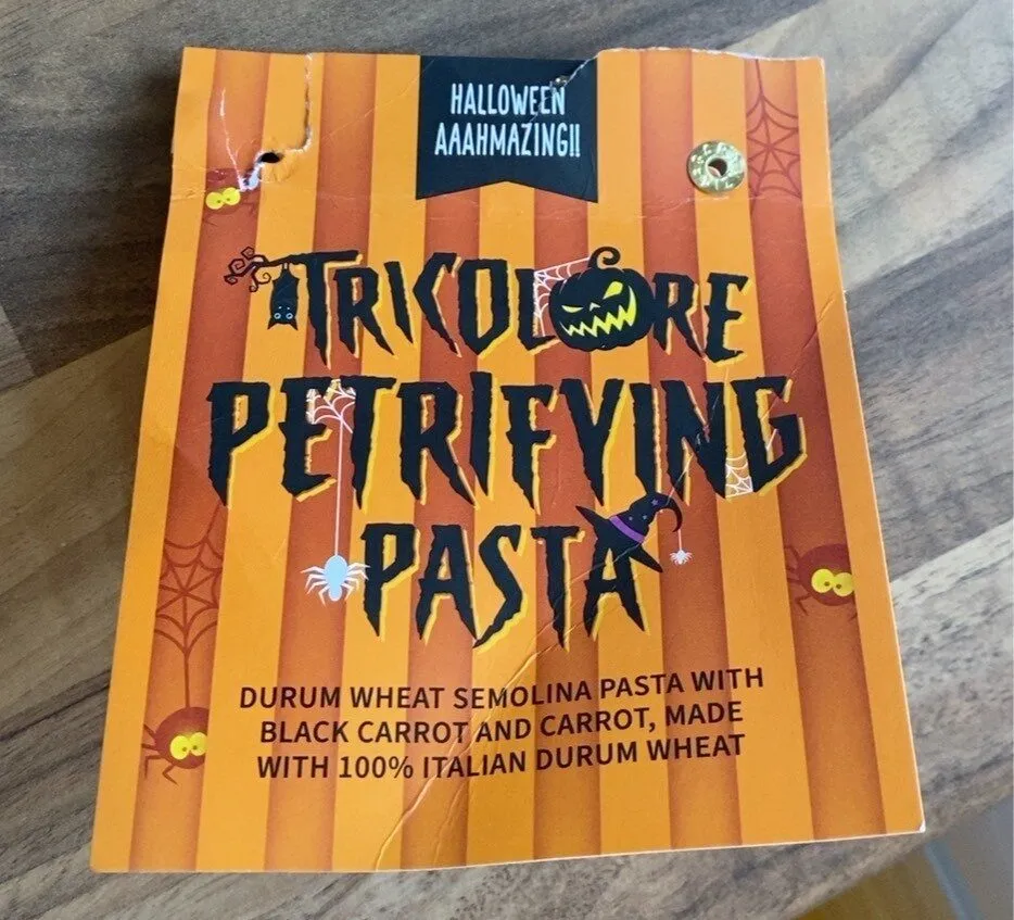Tricolore pasta