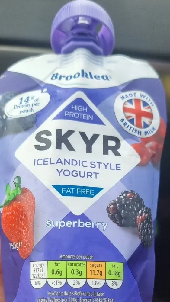 Icelandic style yoghurt superberry