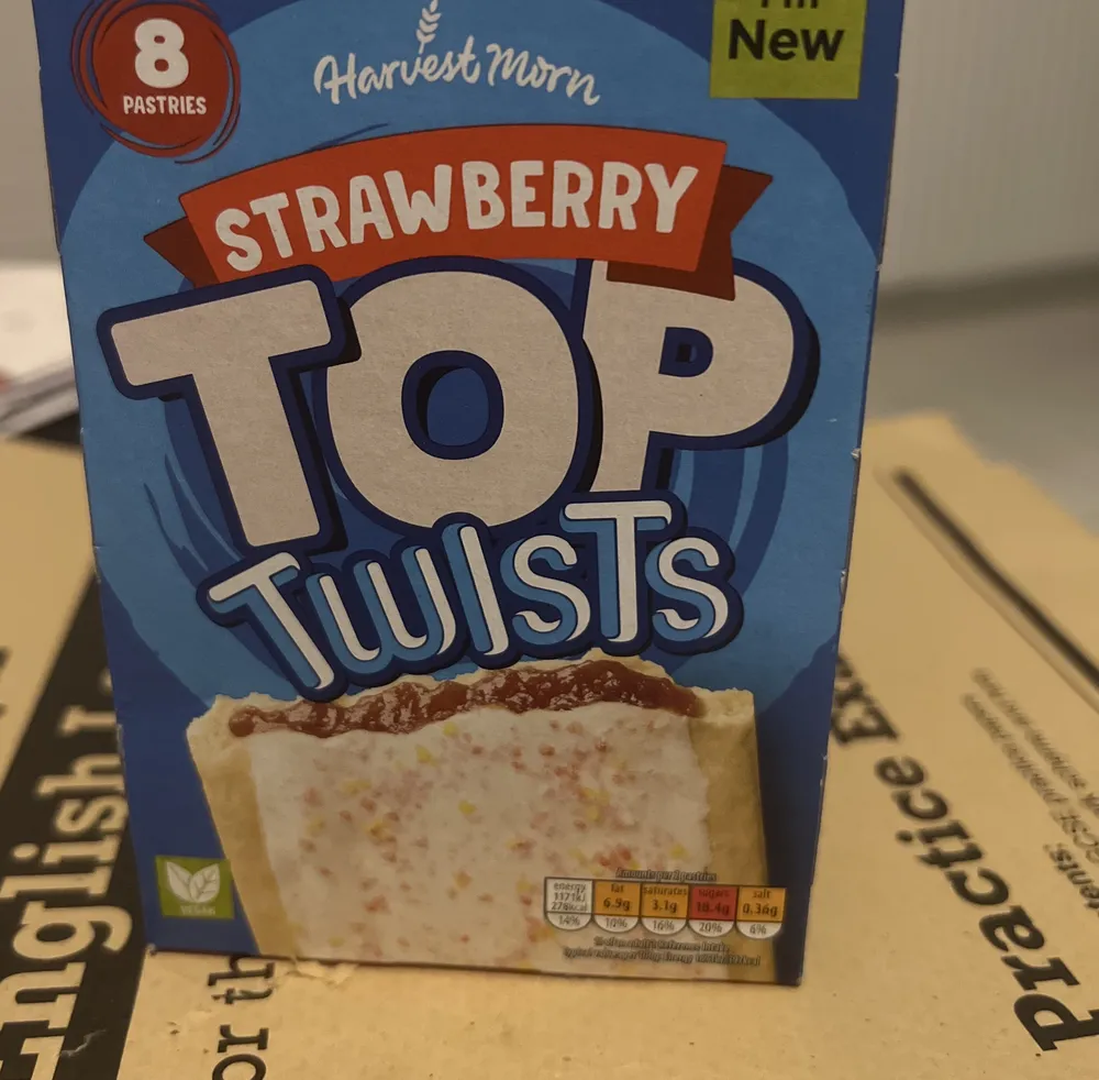 STRAWBERRY TOP TWISTS