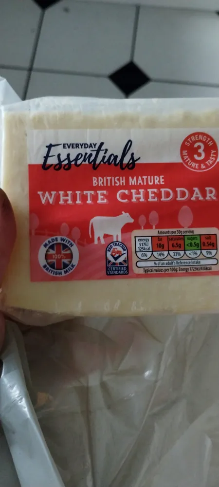 Everyday Essentials British Mature White Cheddar