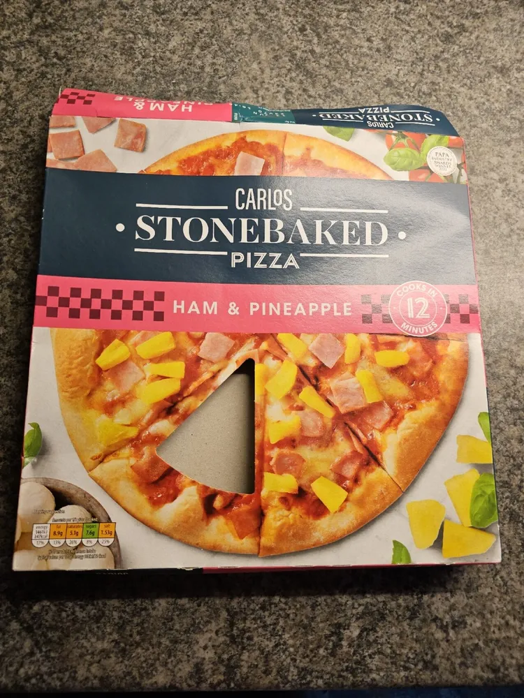 Carlos Stonebaked Pizza Ham & Pineapple