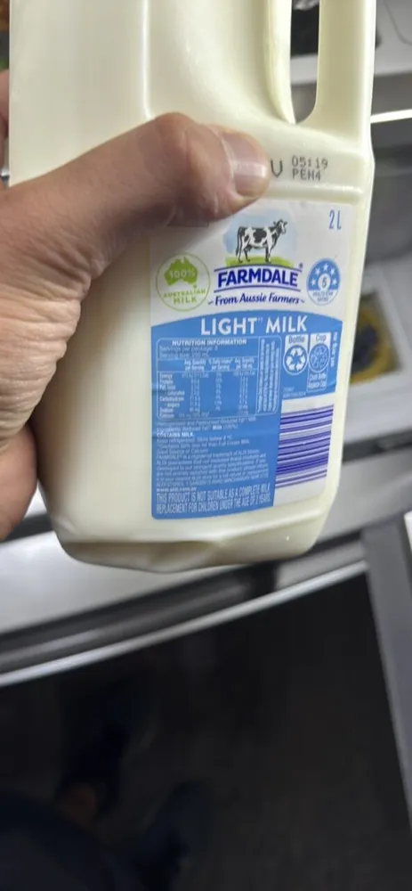 LIGHT MILK