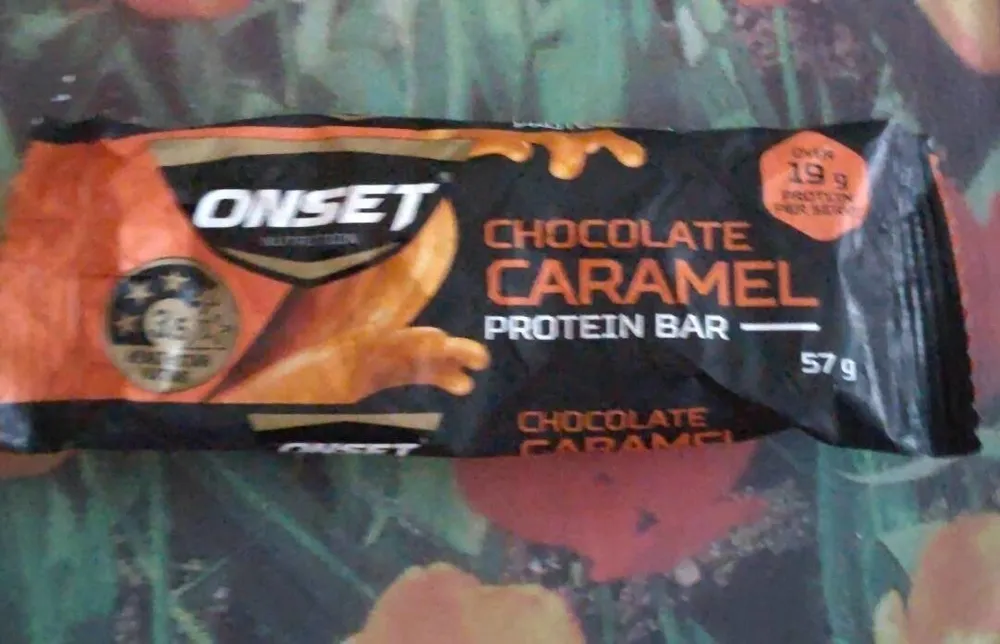 CHOCOLATE CARAMEL PROTEIN BAR