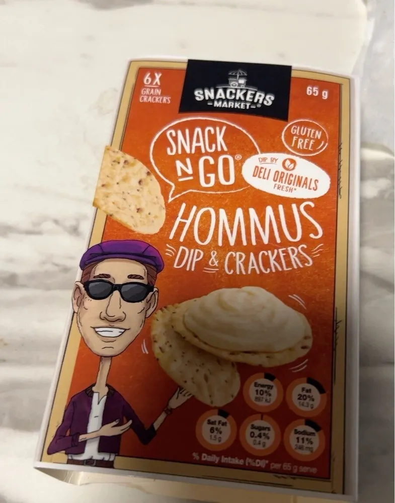 Hommus dip & crackers