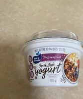 YOGURT WITH HONEY GRANOLA