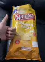 Cheese & onion flavour crinkle cut potato chips