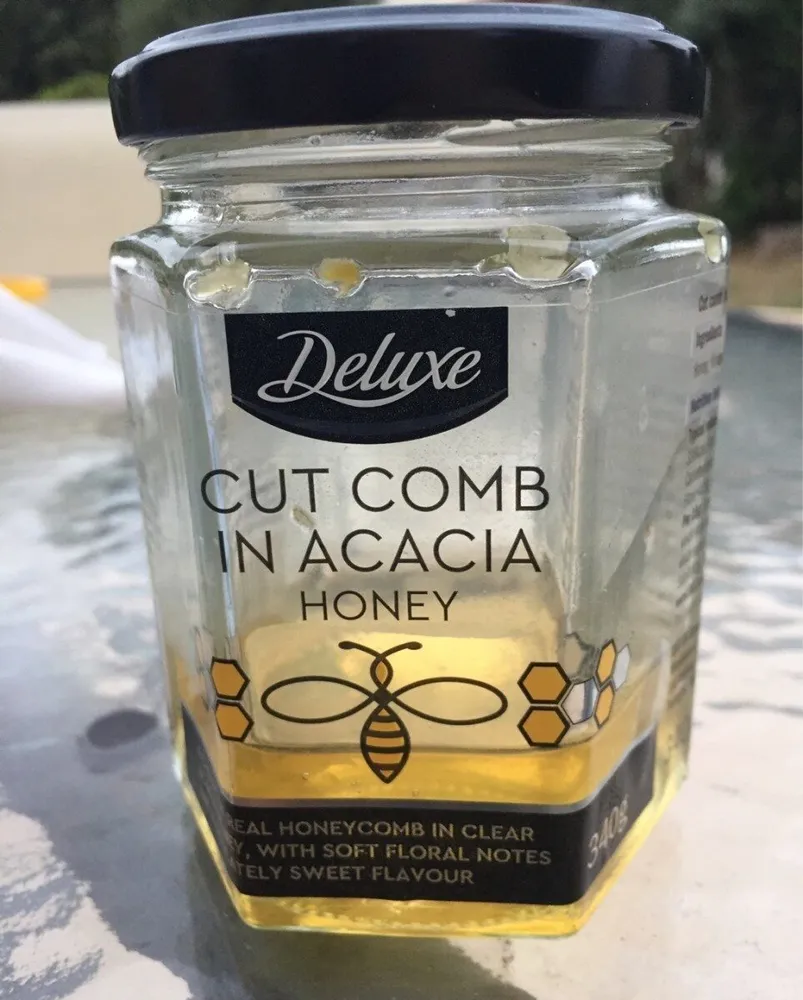 Cut Comb in Acacia Honey
