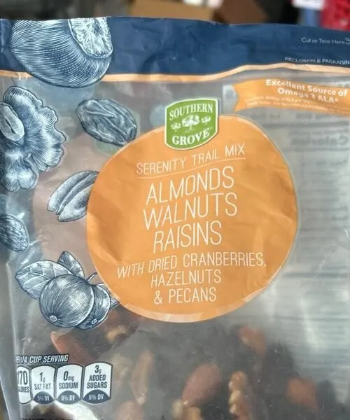 Almonds/Walnuts/Raisins with dried cranberries, hazelnuts &pecans