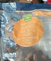 Almonds/Walnuts/Raisins with dried cranberries, hazelnuts &pecans