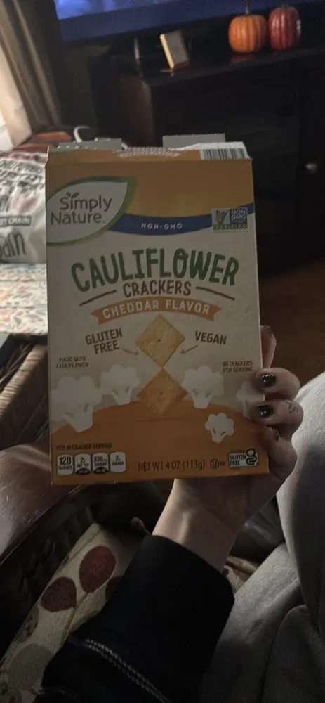Cauliflower Crackers Cheddar Flavor
