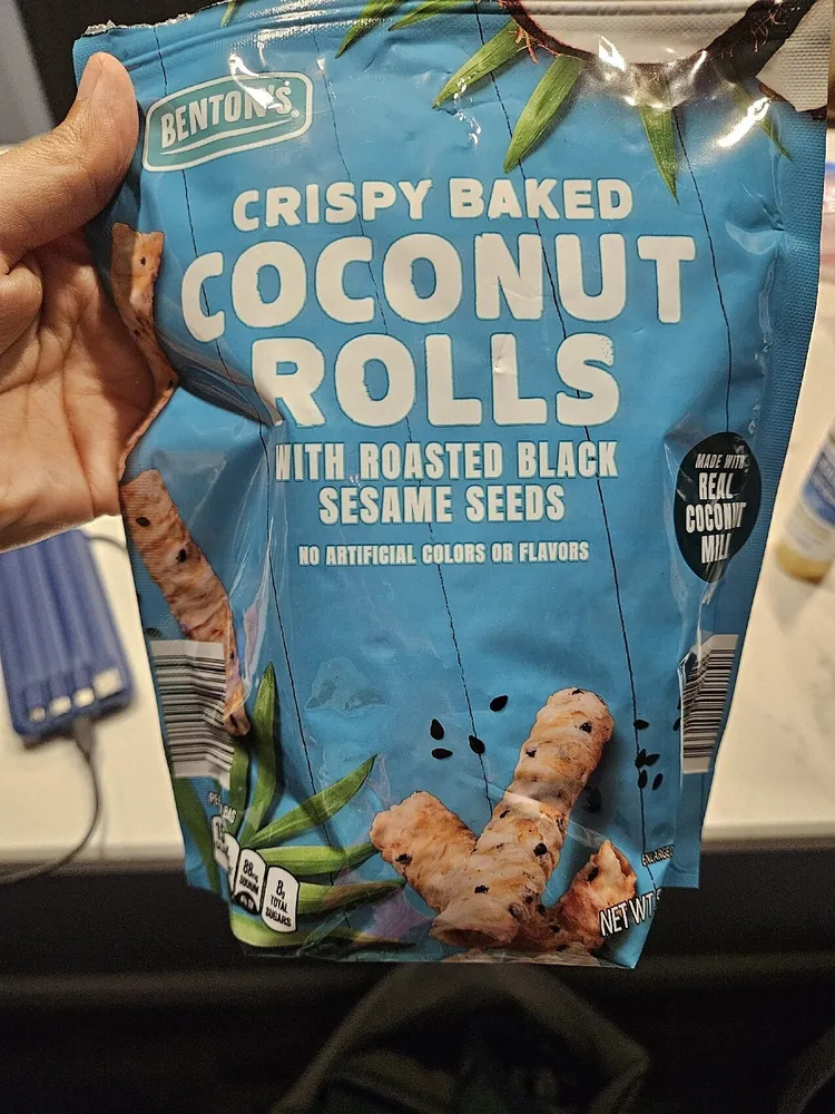 Crispy Coconut Rolls