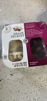 Sharp White Cheddar Cheese, Dried Cranberries & Sea-Salted Roasted Almonds