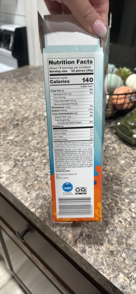 Turtles Baked Cheddar Snack Crackers