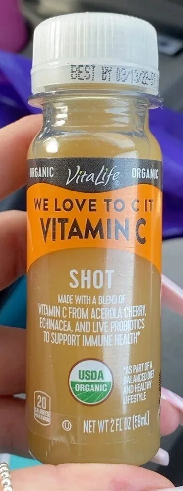 Vitamin C shot with Orange & Pinneapple