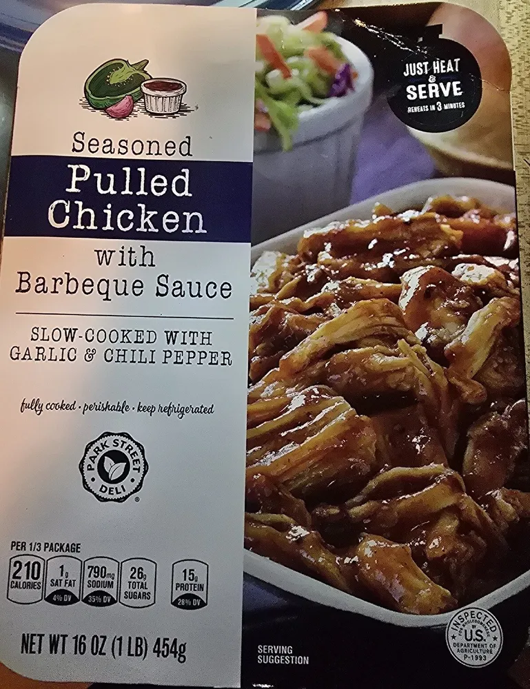 Seasoned Pulled Chicken with Barbeque Sauce