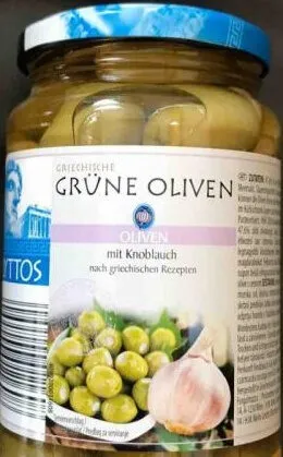 Oliven mit Knoblauch