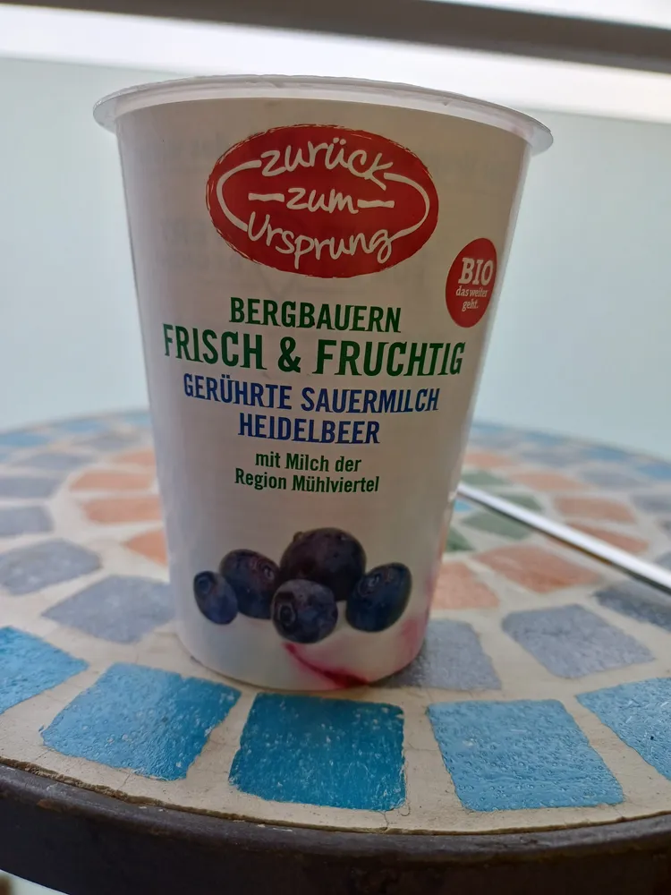 Gerührte sauermilch heidelbeer
