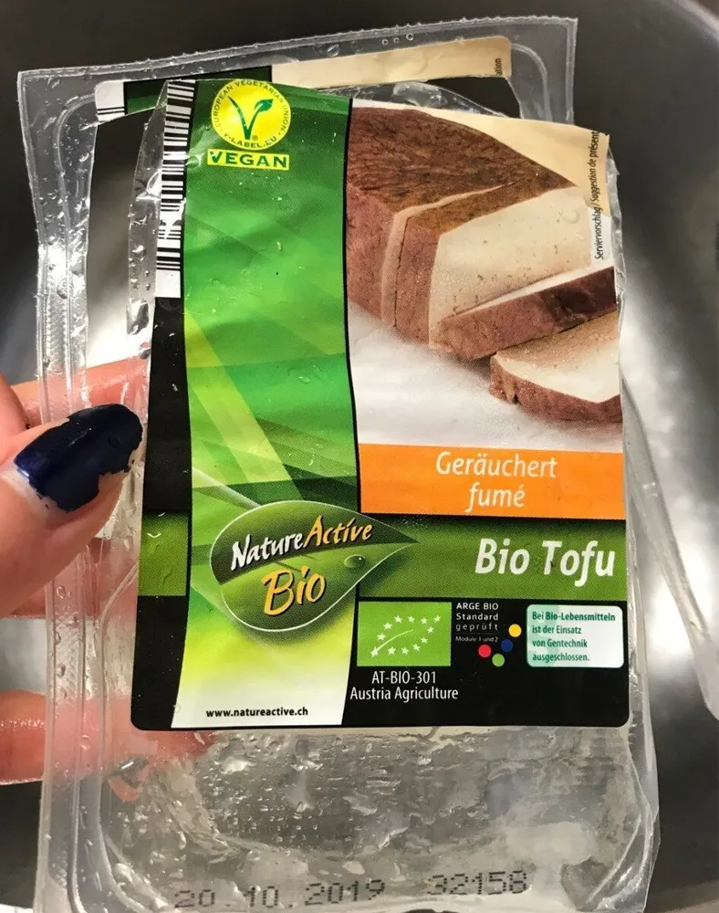 Bio tofu fumé