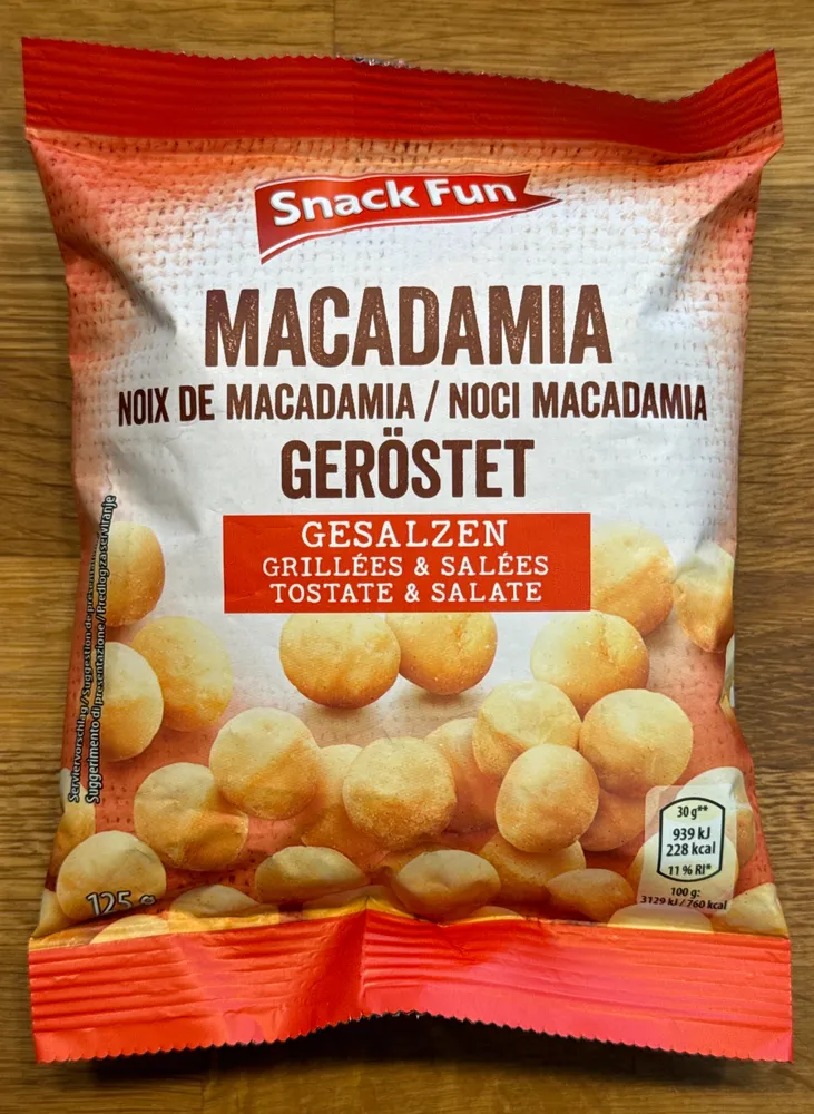 MACADAMIA
NOIX DE MACADAMIA / NOCI MACADAMIA
GERÖSTET
GESALZEN
GRILLÉES & SALÉES
TOSTATE & SALATE