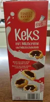 Keks mit Milchcreme und weißer Schokolade