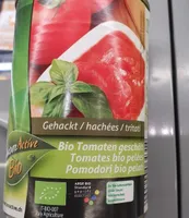 Bio tomates pelees