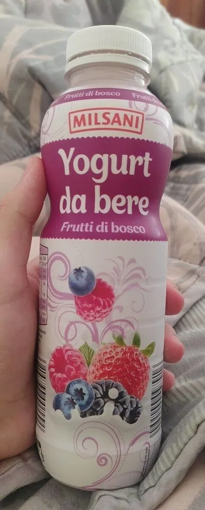 Yogurt da bere ai frutti di bosco