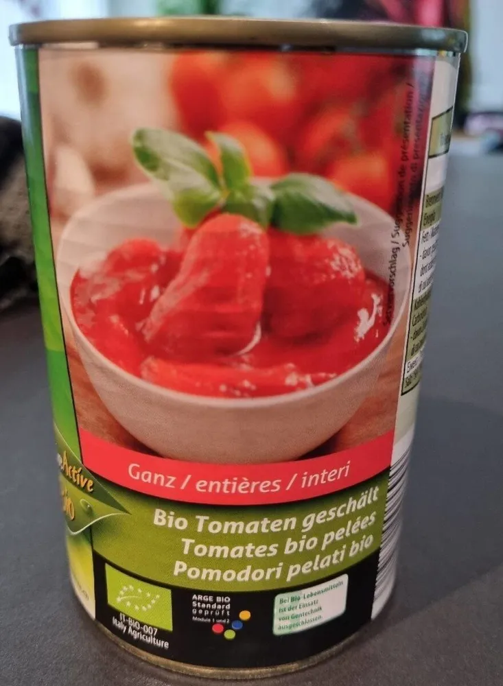 Tomates bio pelées
