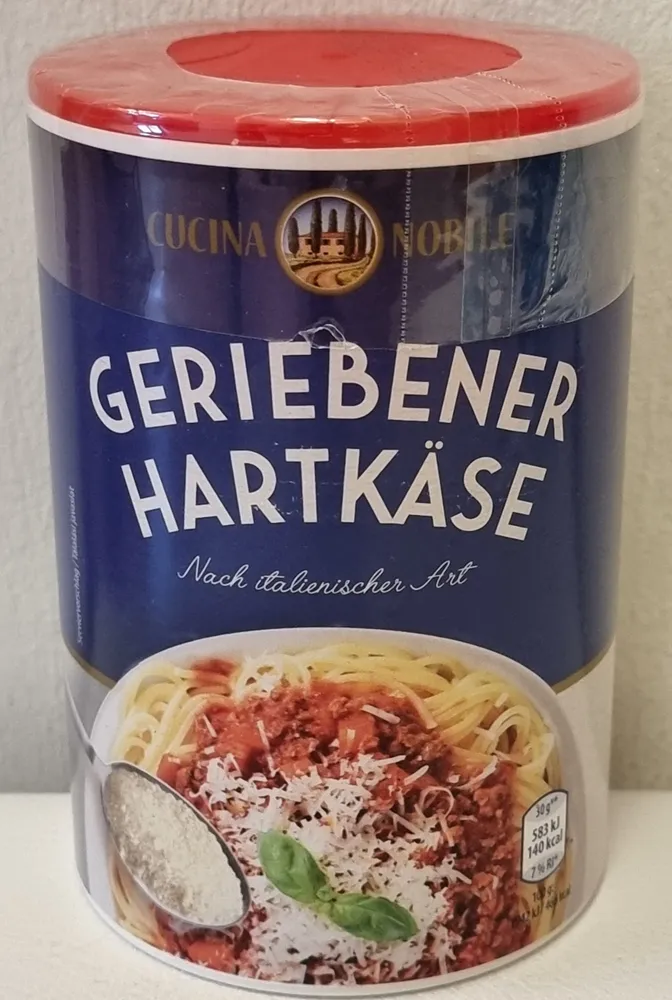 Hartkäse gerieben