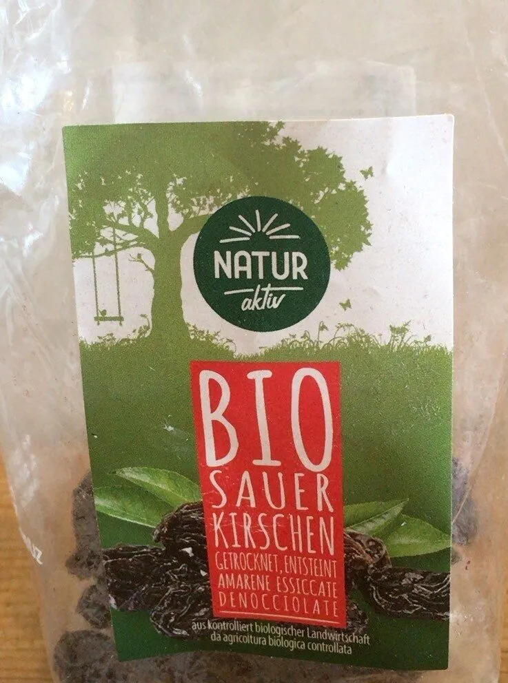 Sauer Kirschen getrocknet
