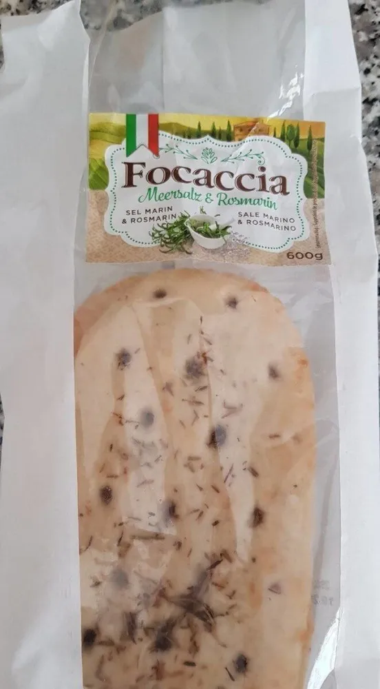 Focaccia sale marino e rosmarino