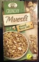 CRUNCHY MUESLI almond brazil nuts