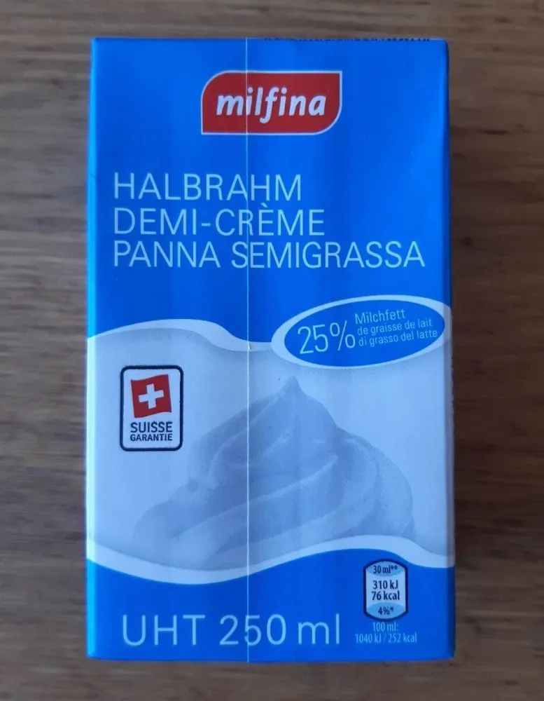 Demi-crème