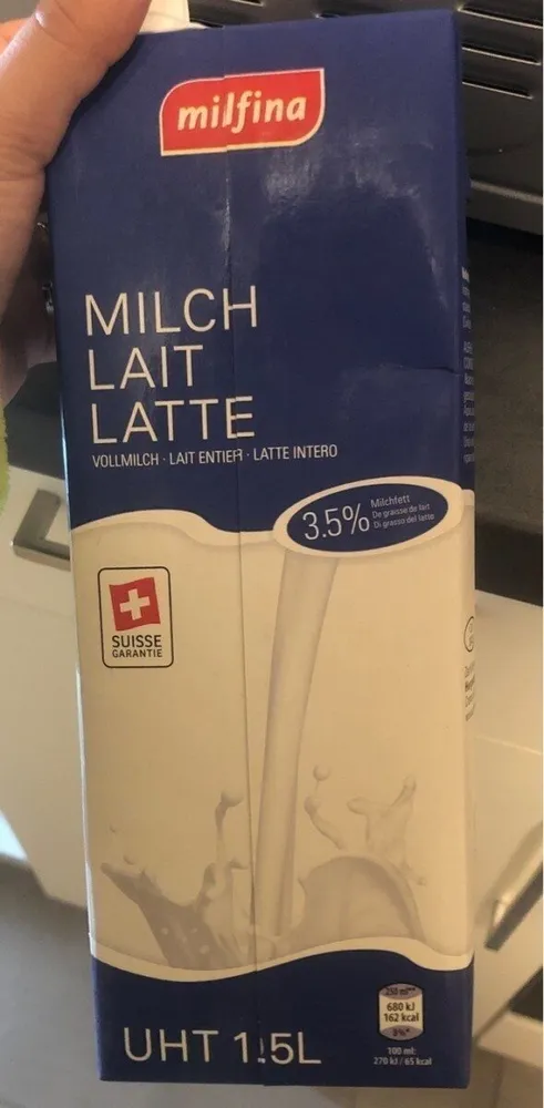 MILCH LAIT LATTE MILFINA