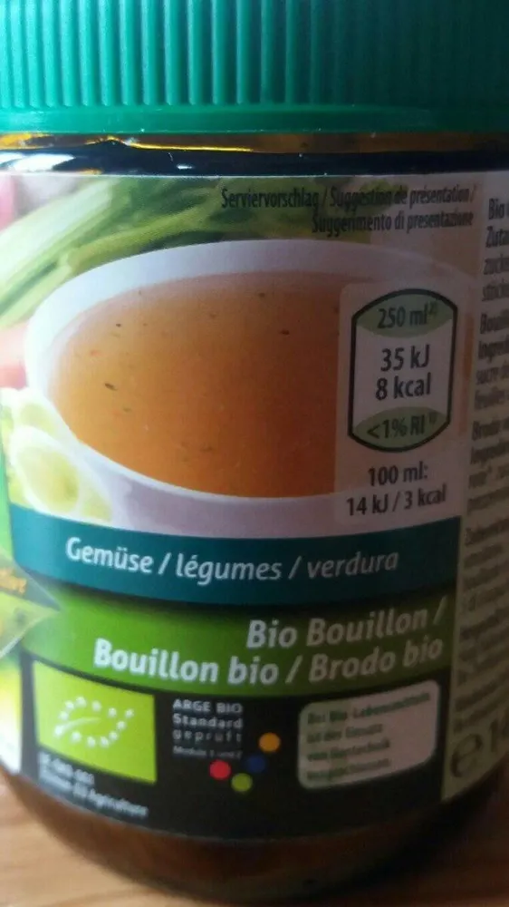 Gemüsebuillon