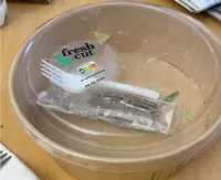 Salade de thon et sauce