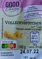Petit pain complet au fromage