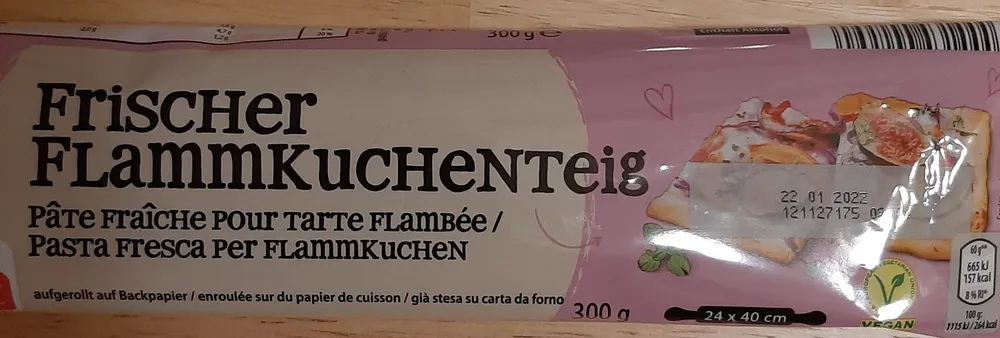 Frischer Flammkuchenteig