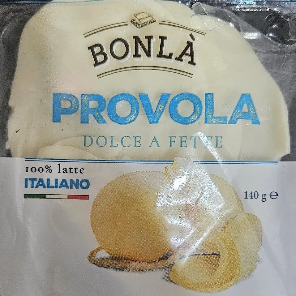 provola dolce a fette